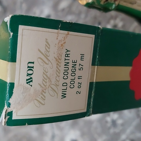 AVON Vintage YEAR Wild Country Cologne Bottle Champagne - Picture 2 of 4
